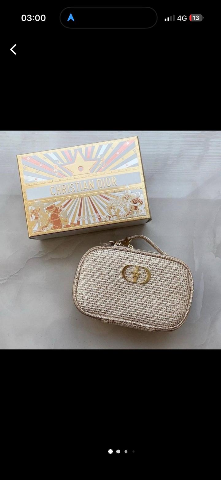 Косметичка новая Dior оригинал