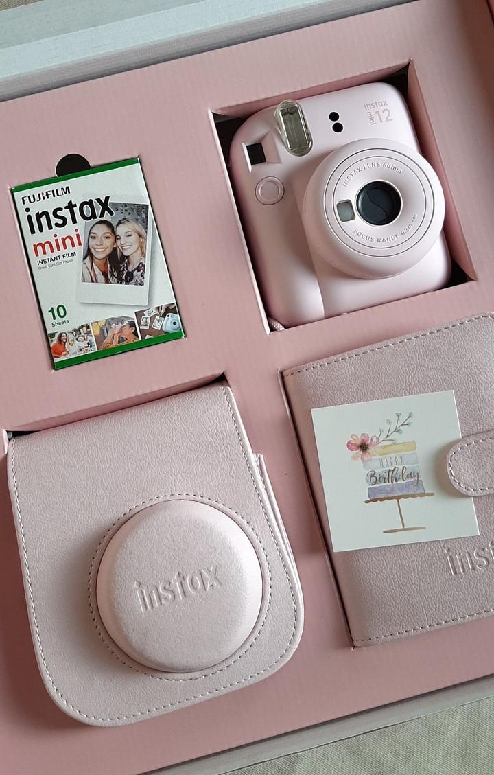 Instax