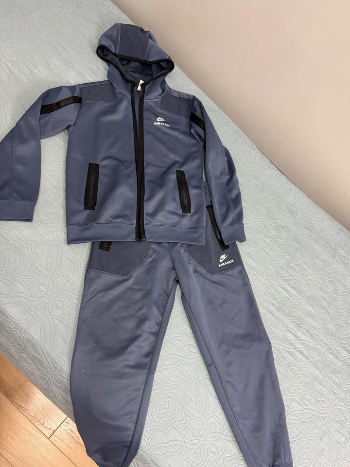 Nike