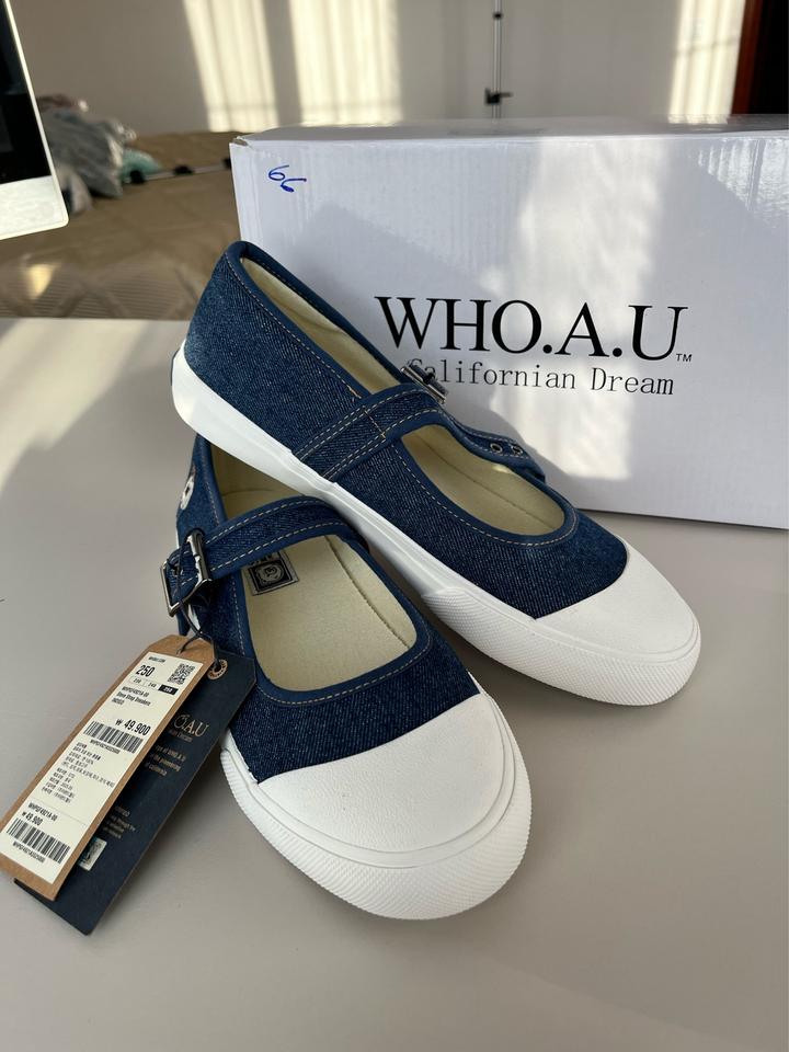 Балетки WHO.A.U