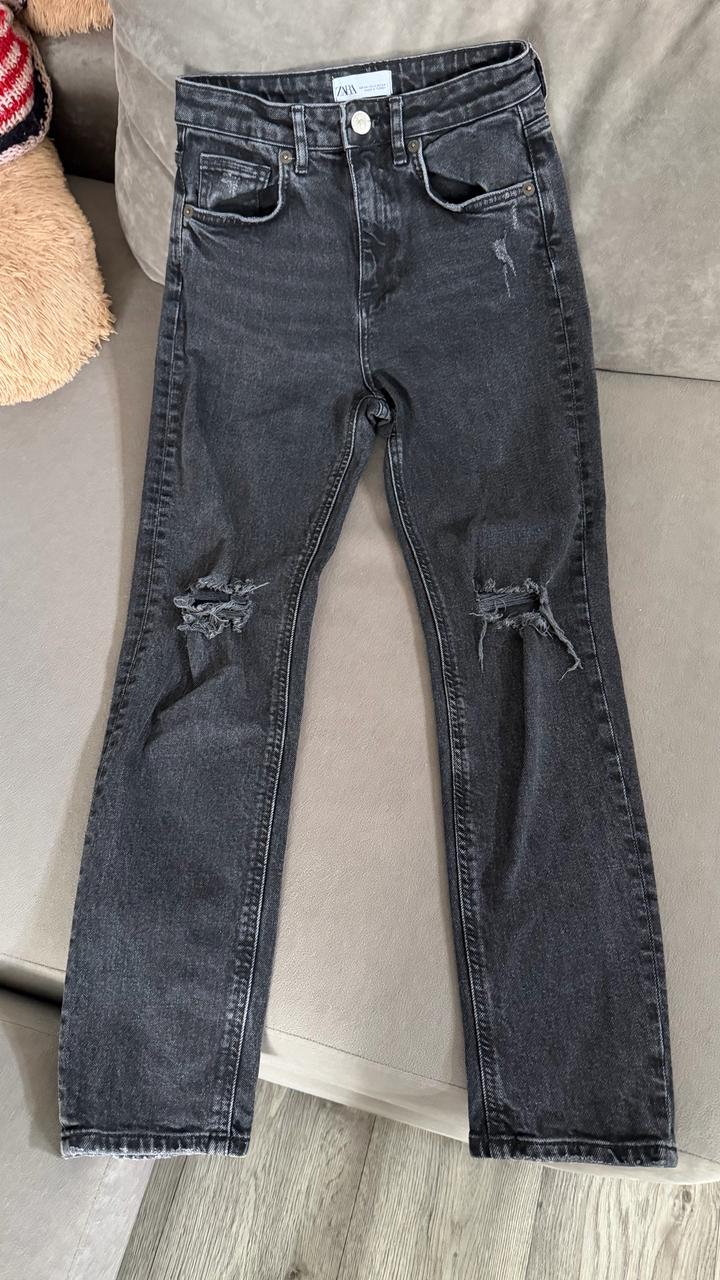 Джинсы Zara