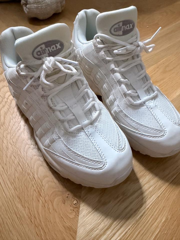 Кроссовки Nike Air Max 95