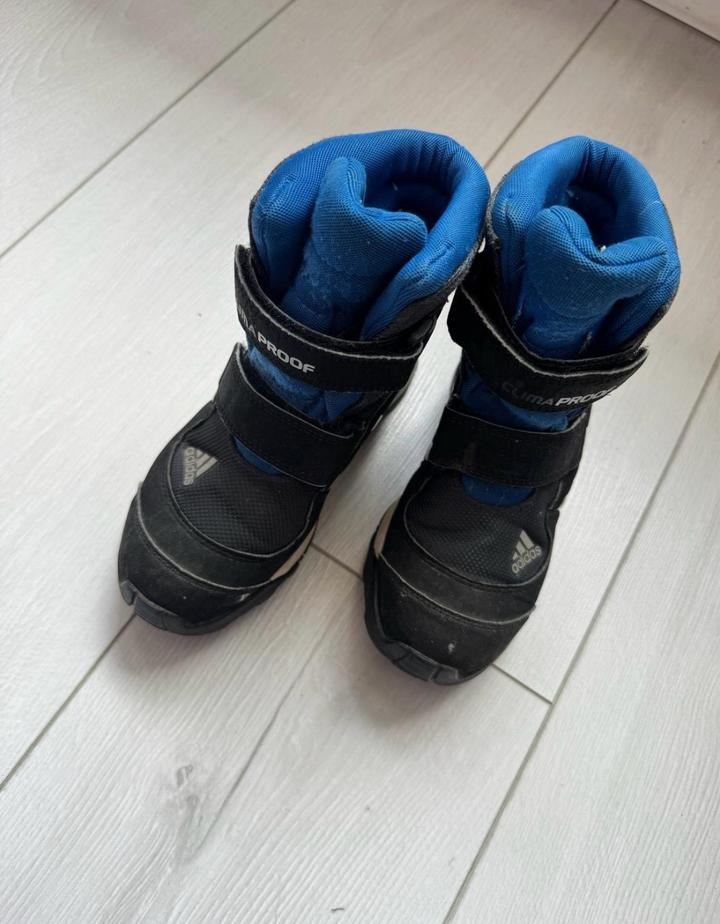 Ботинки adidas
