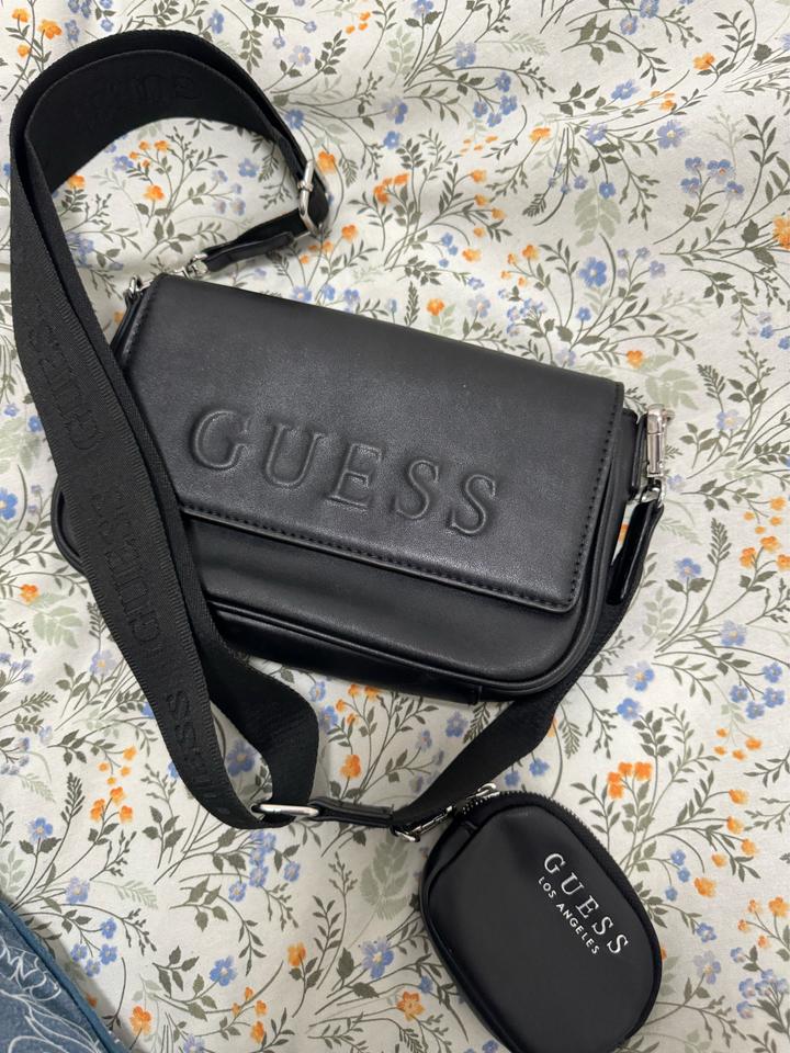 Сумка GUESS