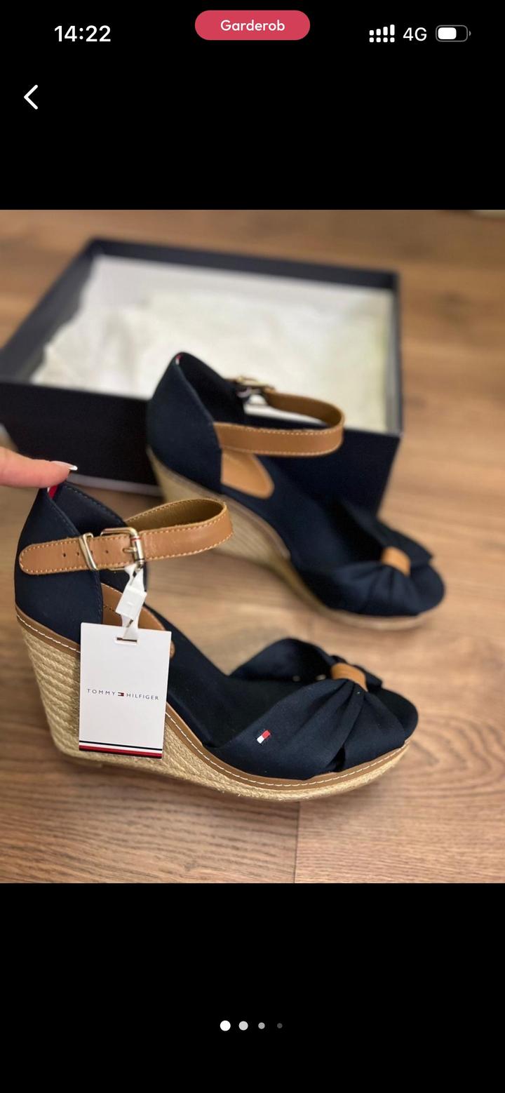 Tommy Hilfiger