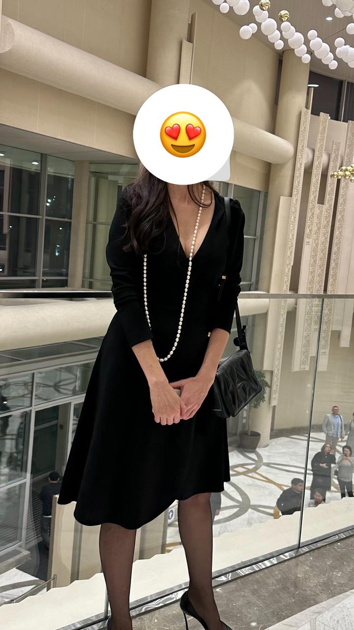Massimo Dutti Черное платье миди