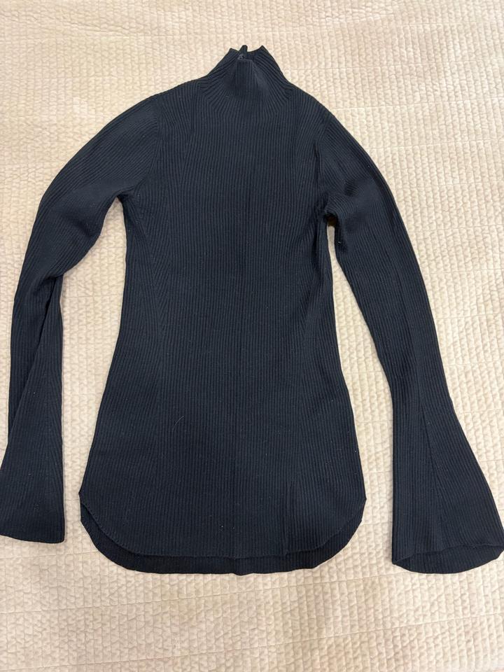 Водолазка Uniqlo