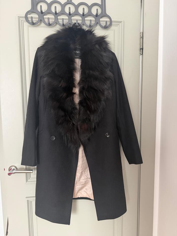 Max & Co. Шерстяное пальто Max&Co. с натуральным мехом лисы
