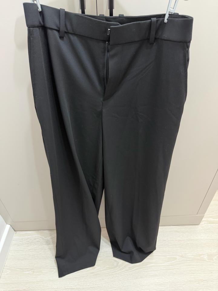 Брюки классические женские. Uniqlo.