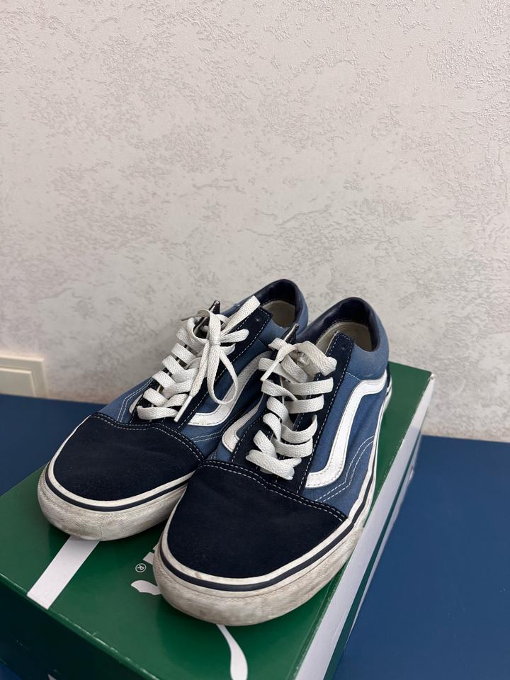 Vans
