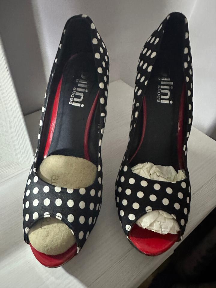 Pilini Shoes