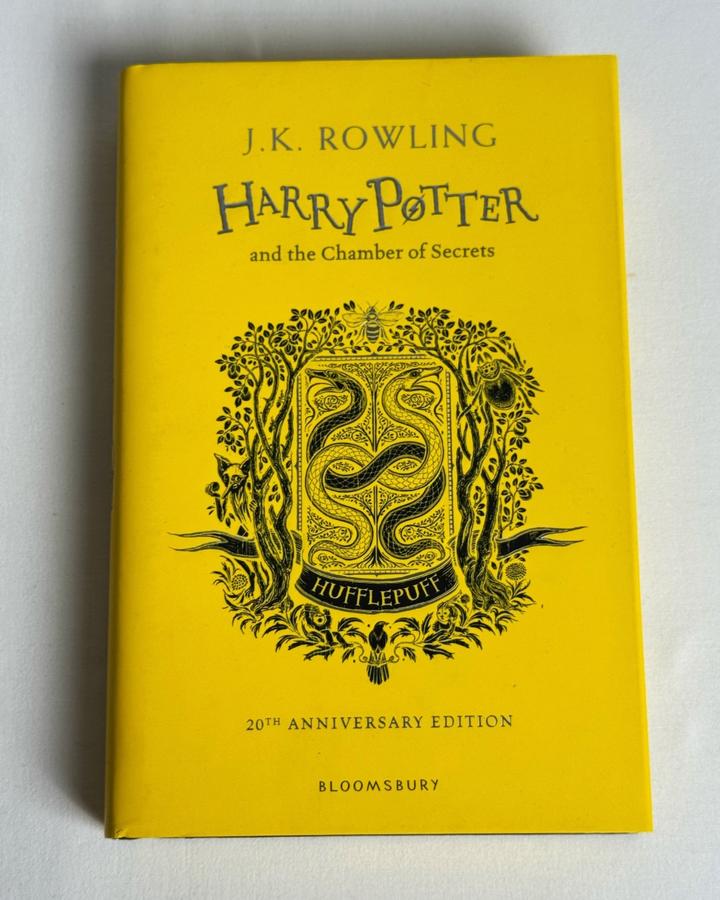 Harry Potter and the Chamber of Secrets (Hufflepuff Edition)