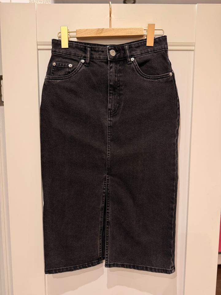 Джинсовая юбка миди ZARA