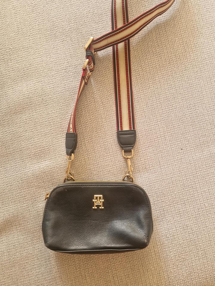 Tommy hilfiger сумка оригенал