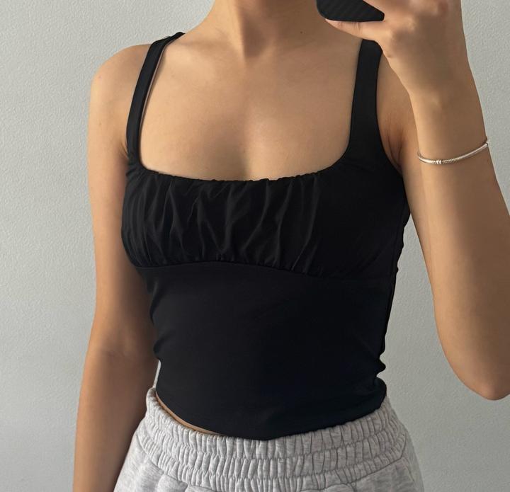 Топ Stradivarius