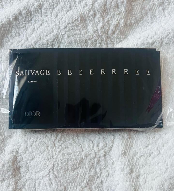 Мужской парфюм Dior Sauvage Extrait семлы 10 шт по 1 мл