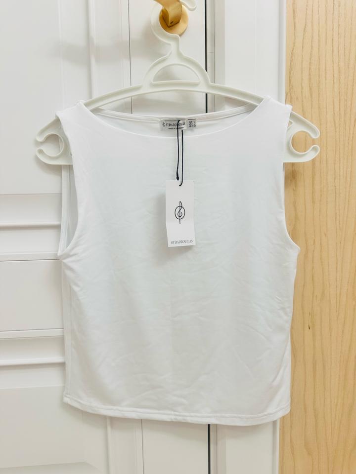 Топ Stradivarius