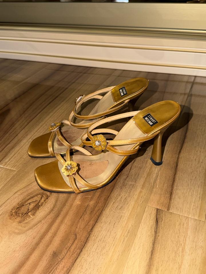 Stuart Weitzman