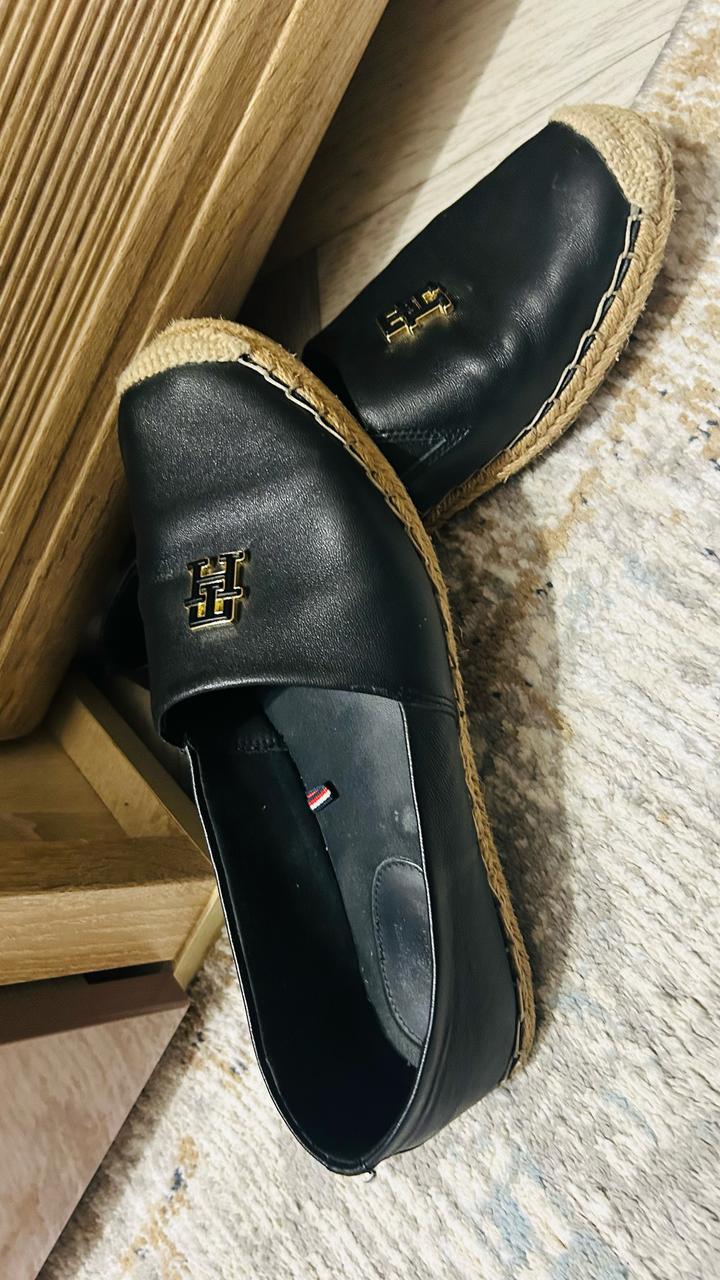 Tommy Hilfiger