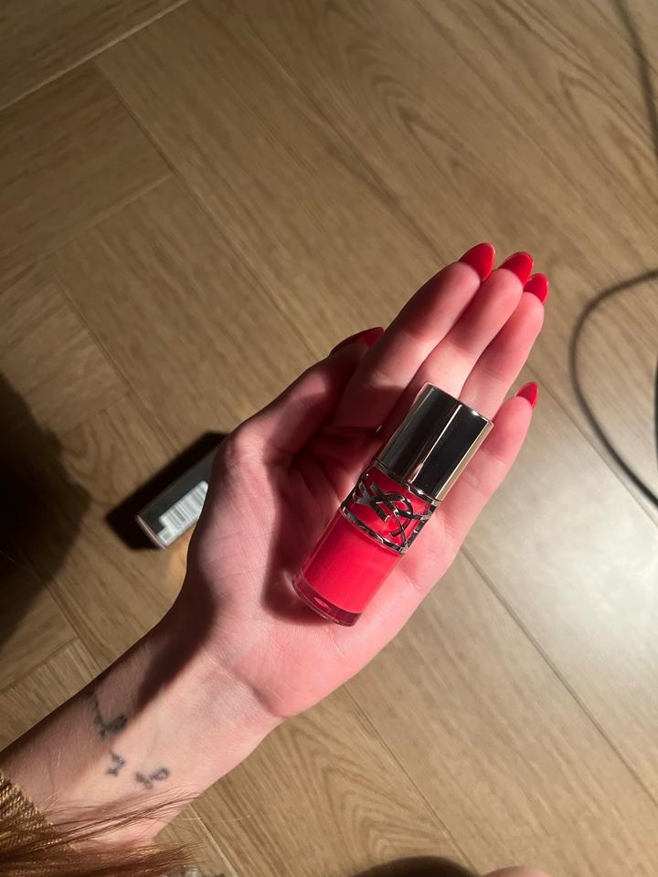 Yves Saint Laurent