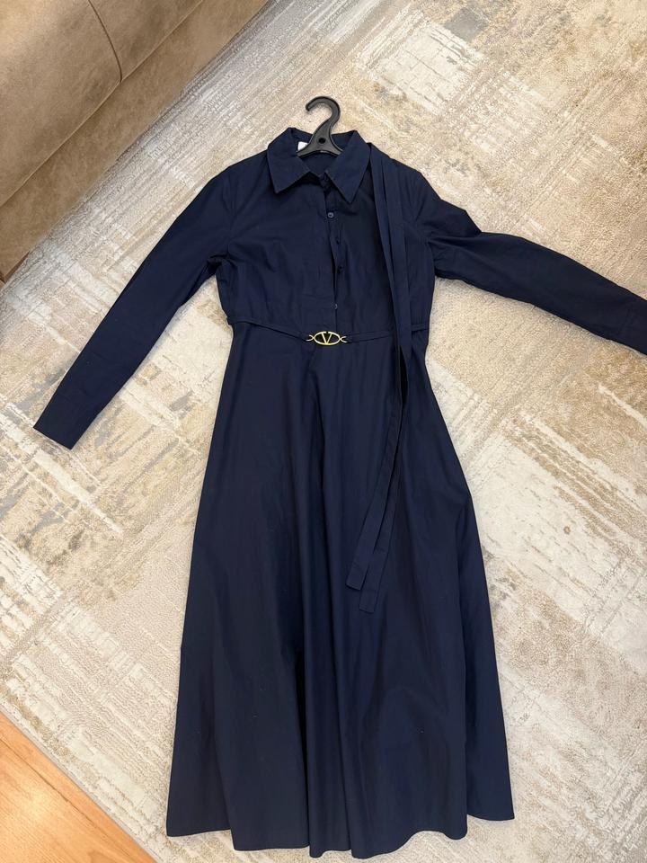 Платье Valentino