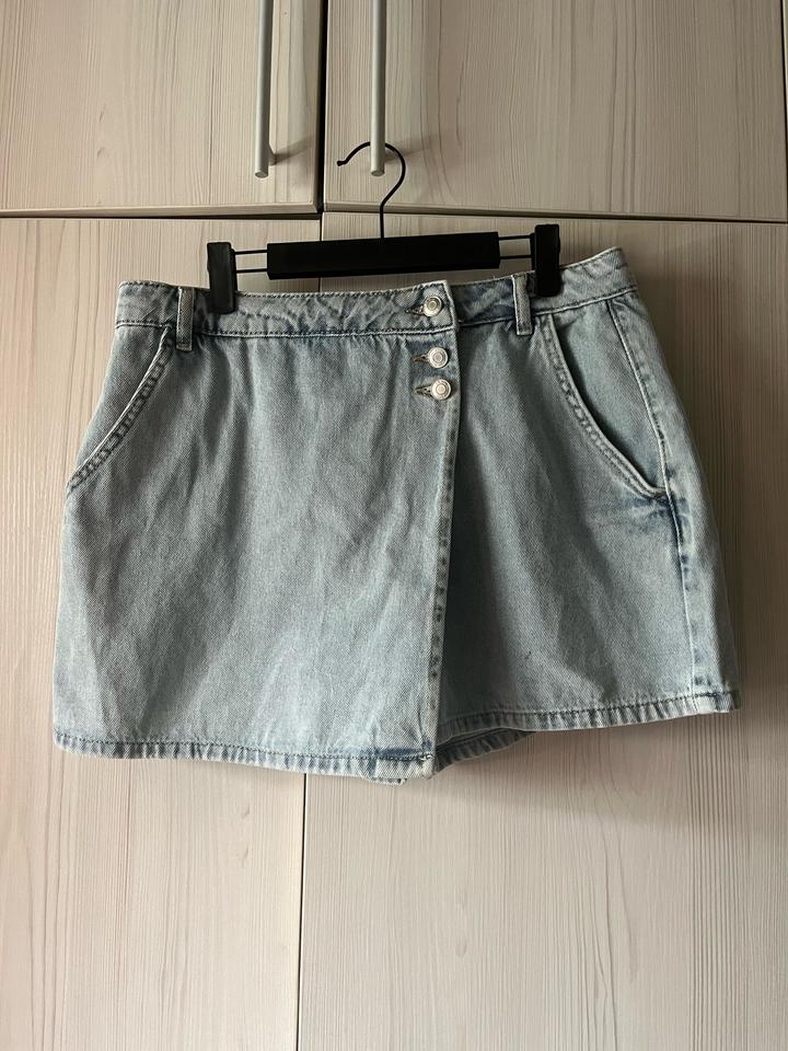 LC Waikiki