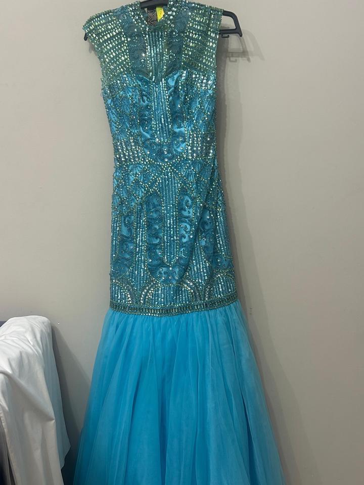 Sherri Hill