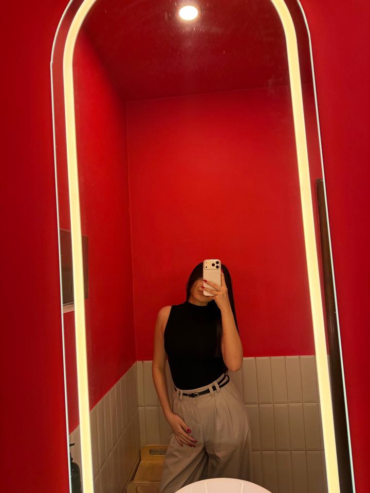 Zara Топ американка