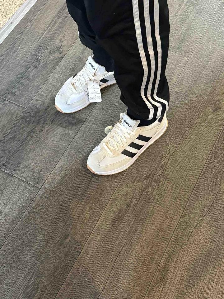 Кроссовки adidas RUN 70s 2.0