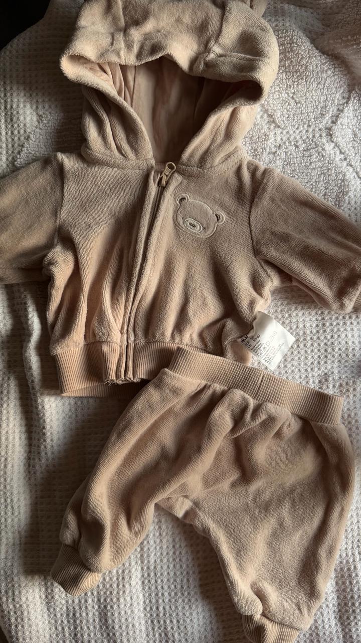 H&M велюровый костюм с капюшоном