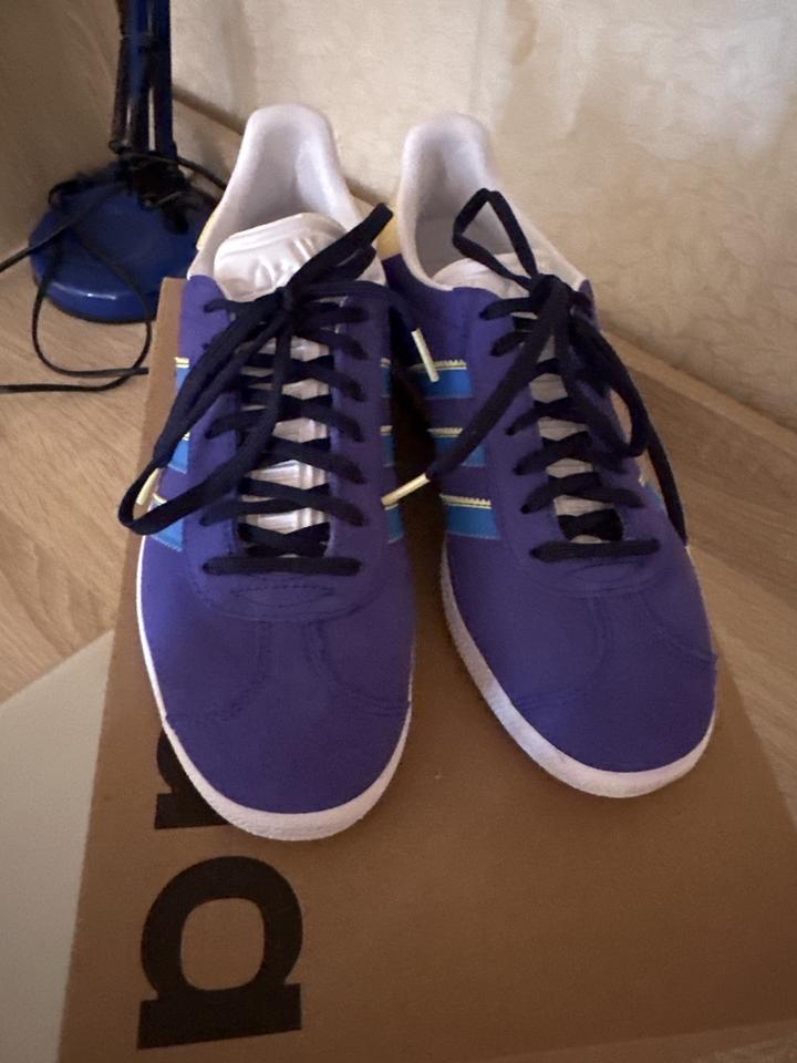 Adidas