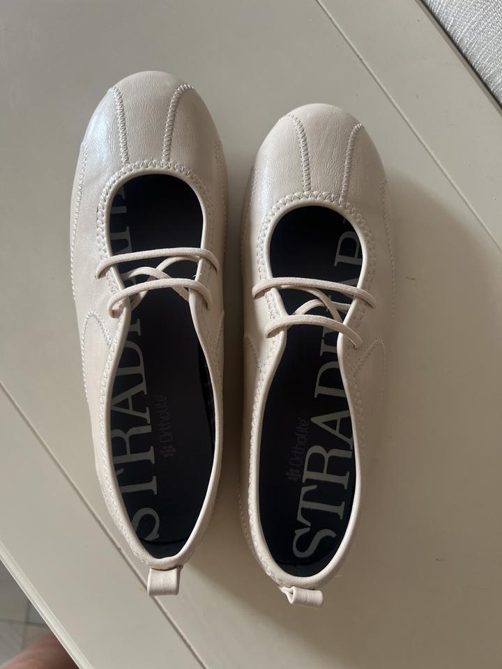 Балетки Stradivarius