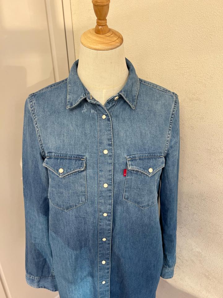 Джинсовое платье-рубашка Levi's