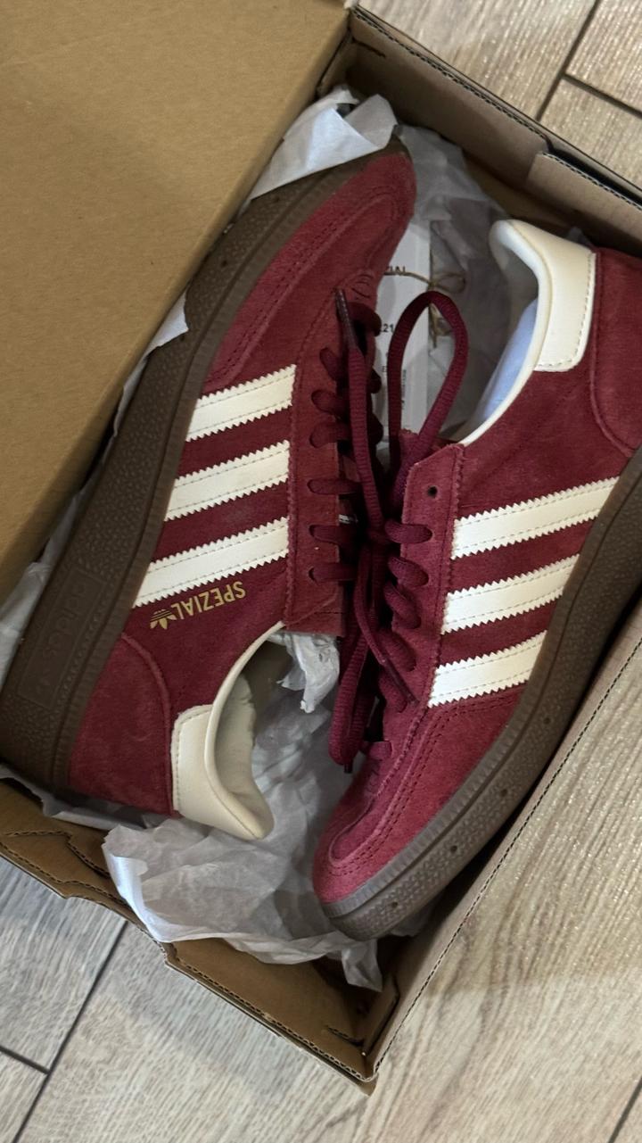 Кроссовки adidas Spezial