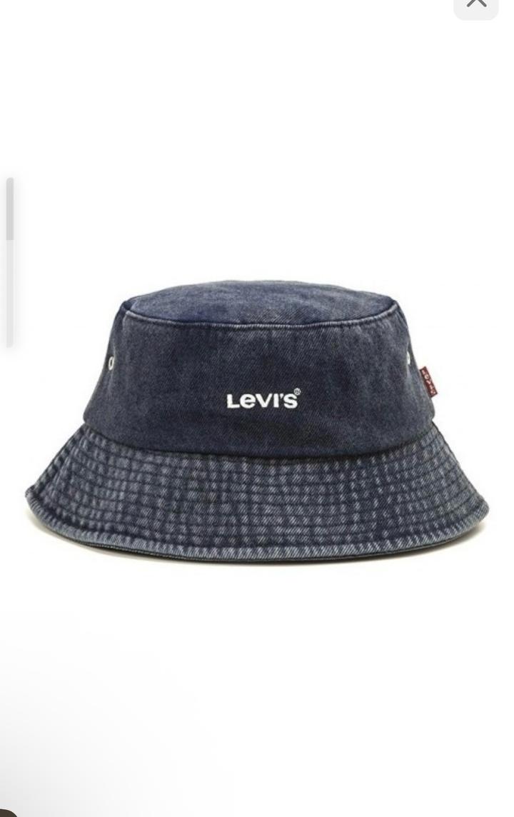 Levi's