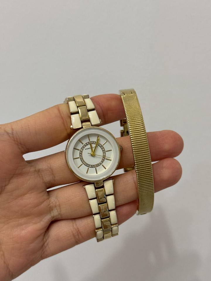 Женские часы Anne Klein с браслетом