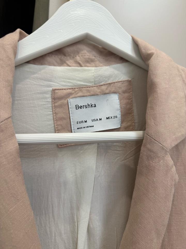 Двубортный жакет Bershka