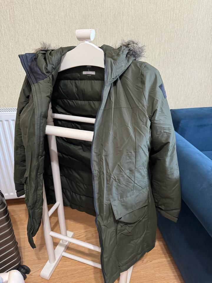 Женская куртка adidas