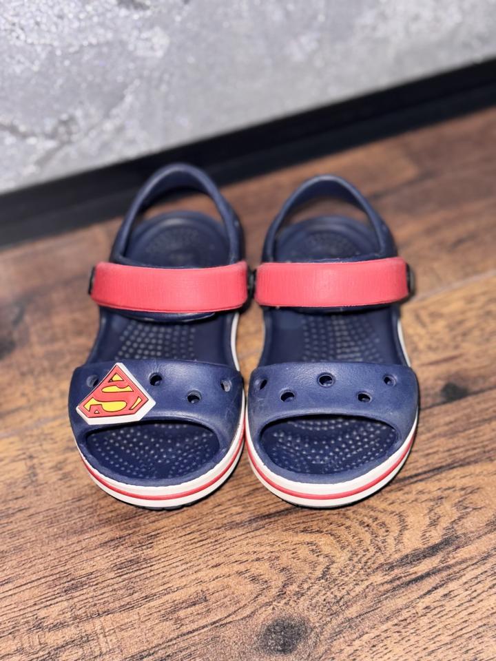 Crocs