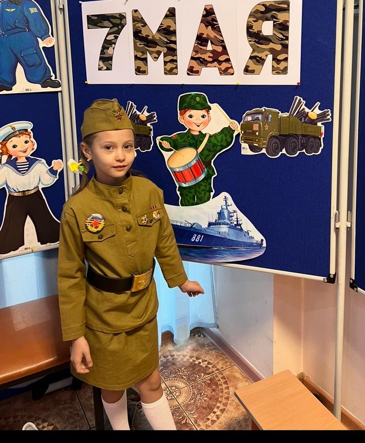 Детский военный костюм гимнастерка с юбкой и пилоткой