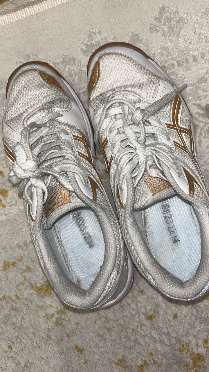 ASICS