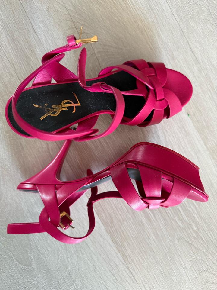Yves Saint Laurent
