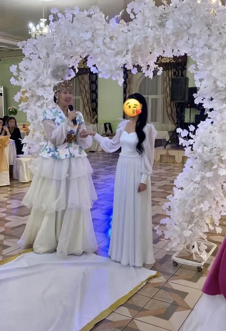 Нет бренда