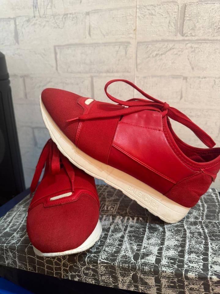 Balenciaga Belenciaga