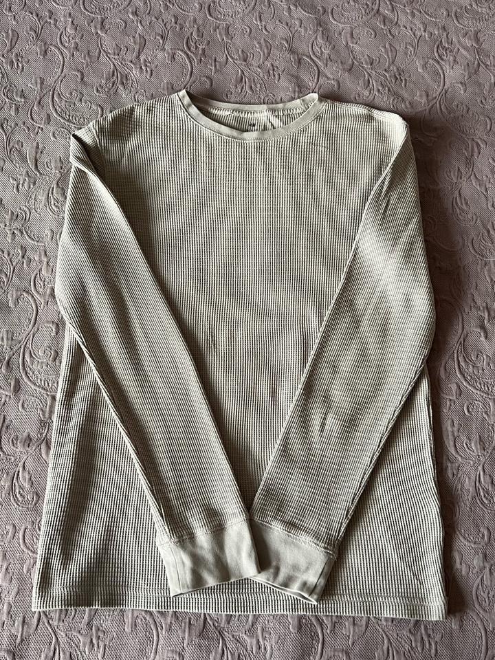 H&M