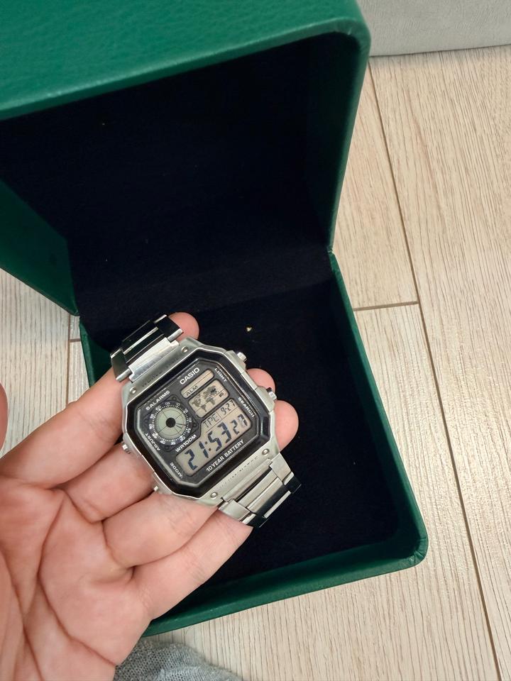 Часы Casio