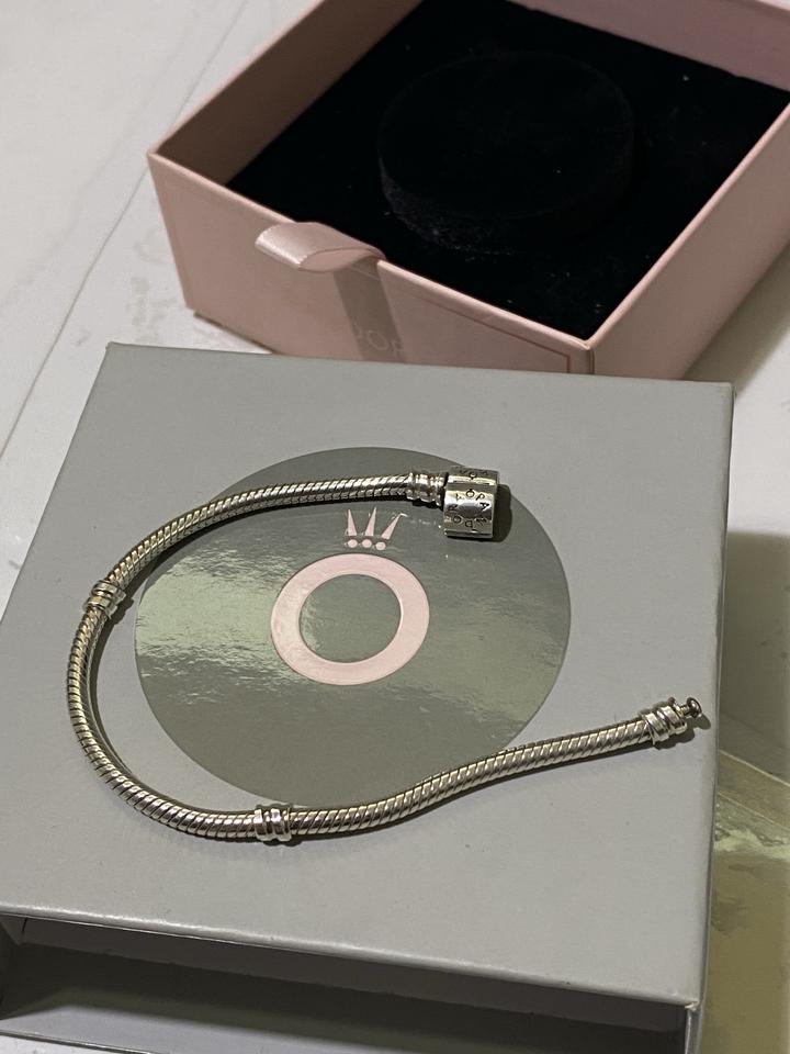 Pandora