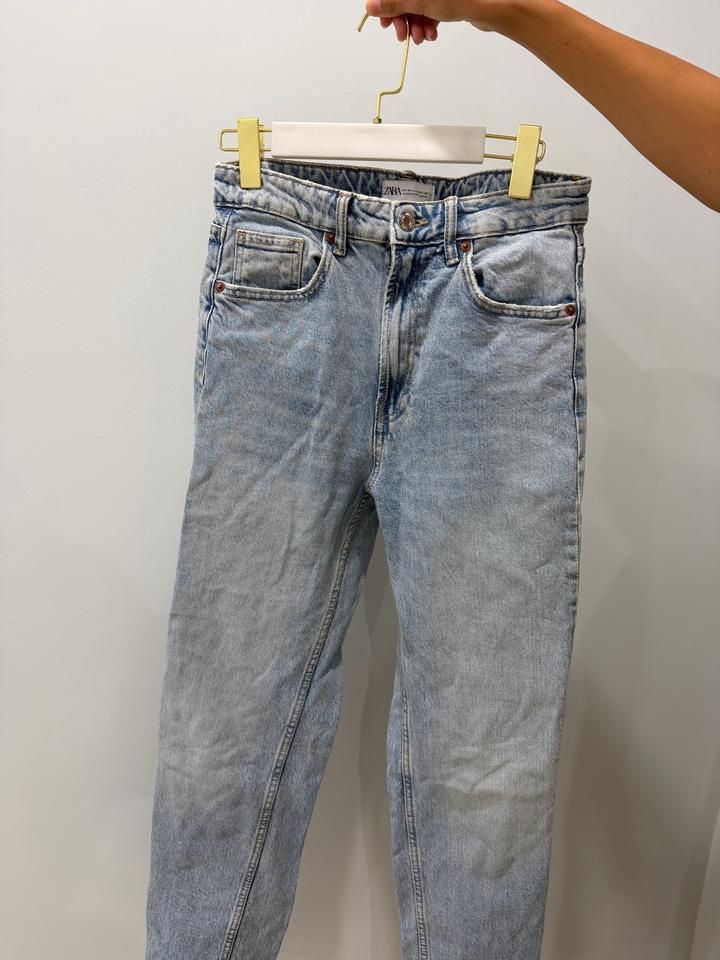 Джинсы Zara