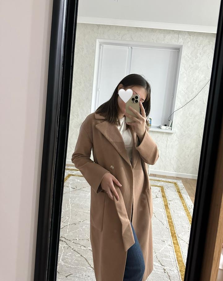 Abrigo Collection