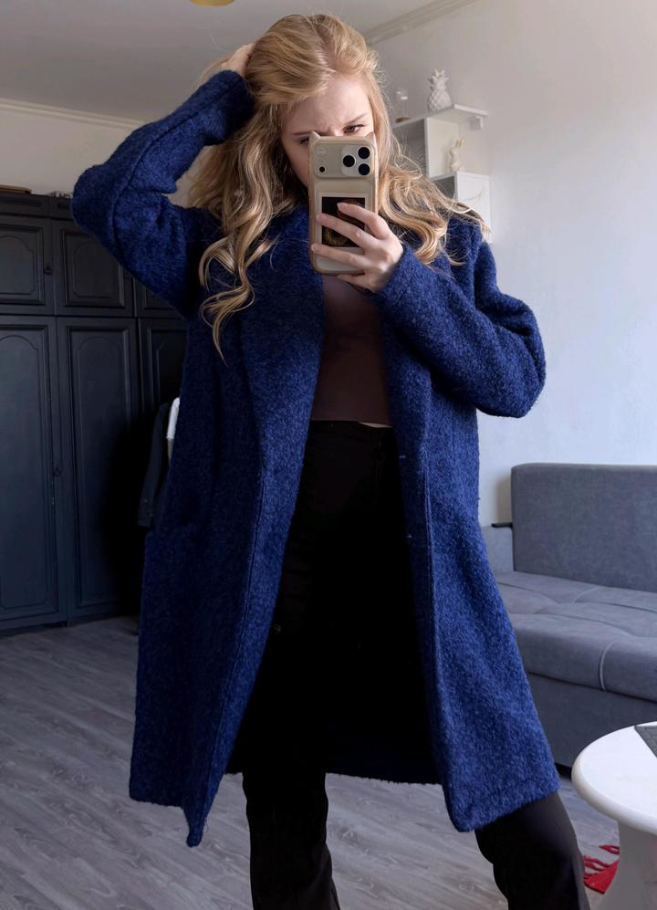 Gloria Jeans